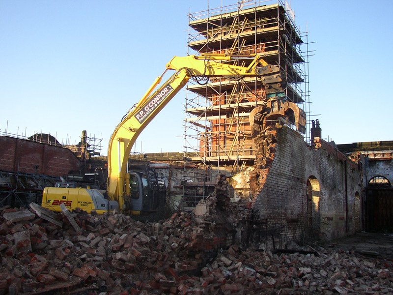 Demolition and deconstruction